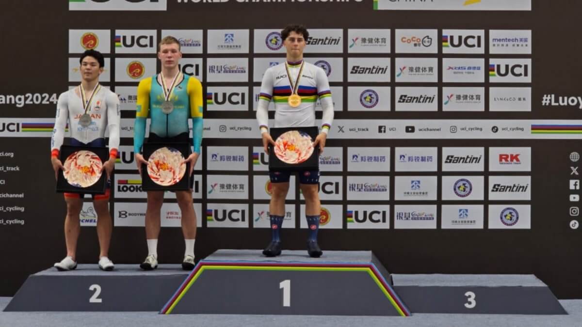 Казахстанец завоевал серебро чемпионата мира по велоспорту на треке