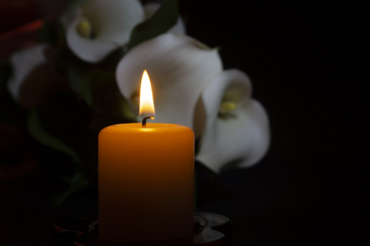 Американская поп-звезда потеряла мать и сестру в один день