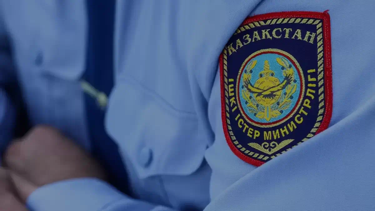 "11 раз подавали в розыск": 13-летнюю девочку в очередной раз вернули домой в Акмолинской области