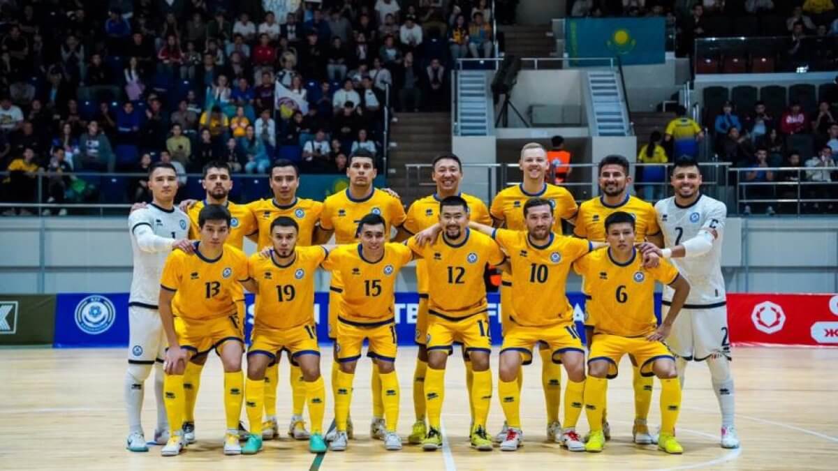Сборная Казахстана по футзалу заняла второе место в УЕФА