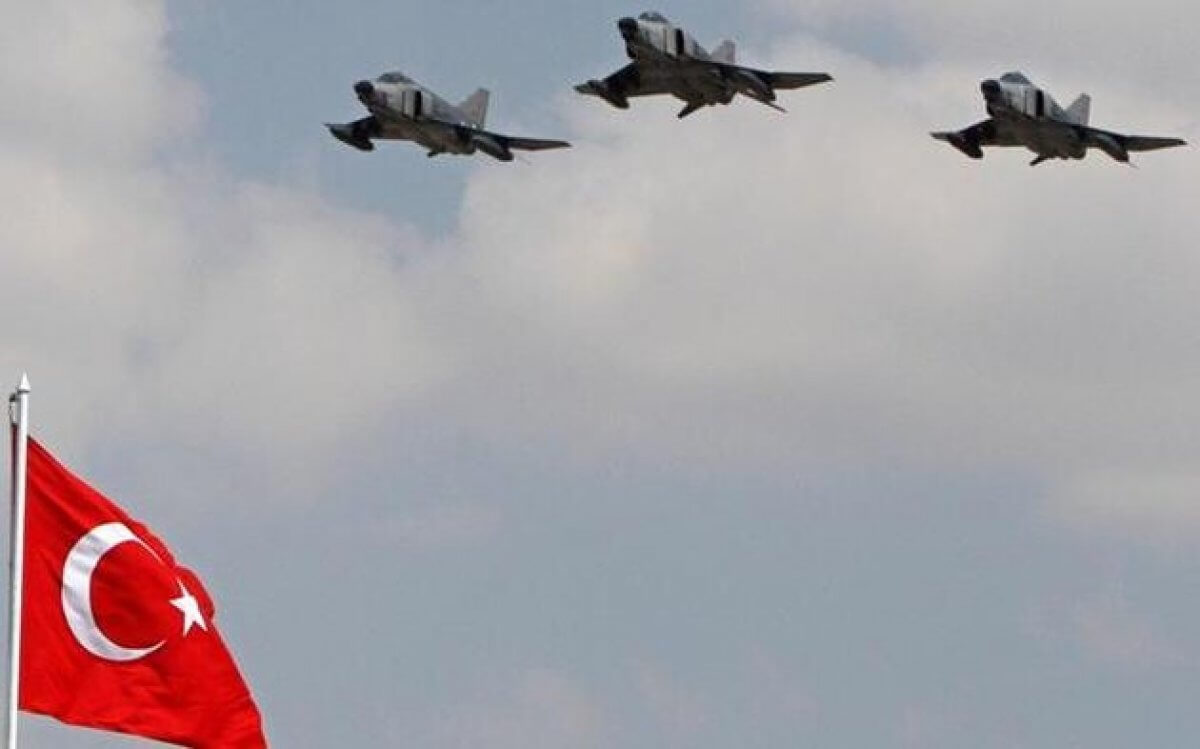 Турция ударила по курдам в Сирии и Ираке