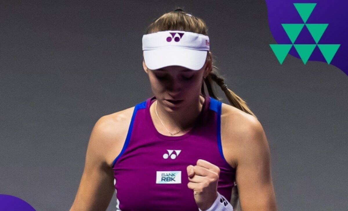 Рыбакина одержала сенсационную победу на Итоговом турнире WTA
