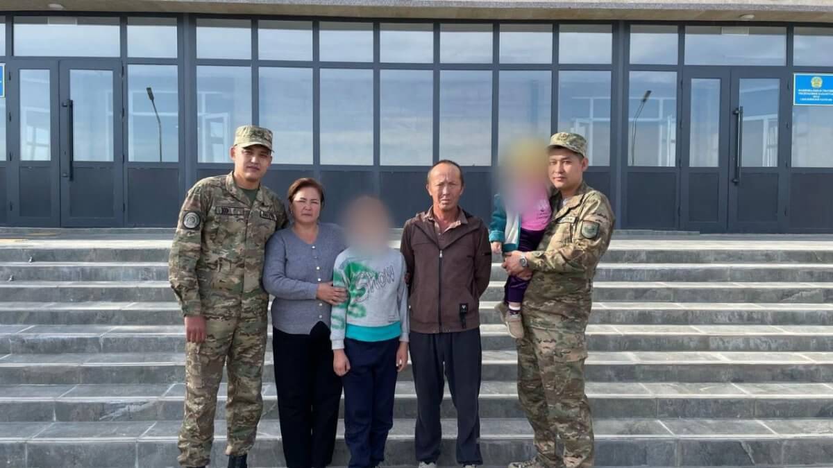 Мгновенная реакция гвардейцев спасла ребенка в Туркестане