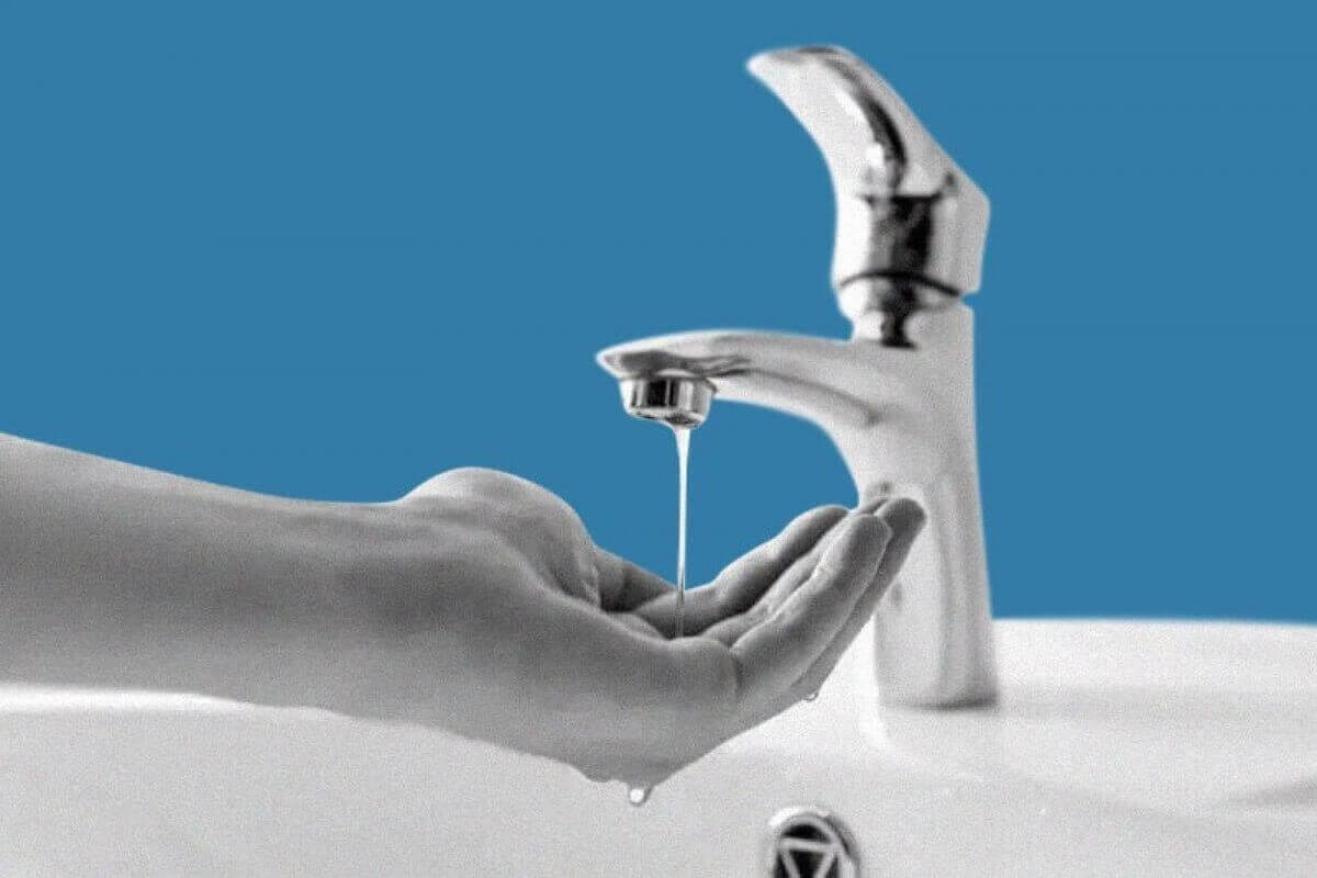 Без воды остались жители Семея
