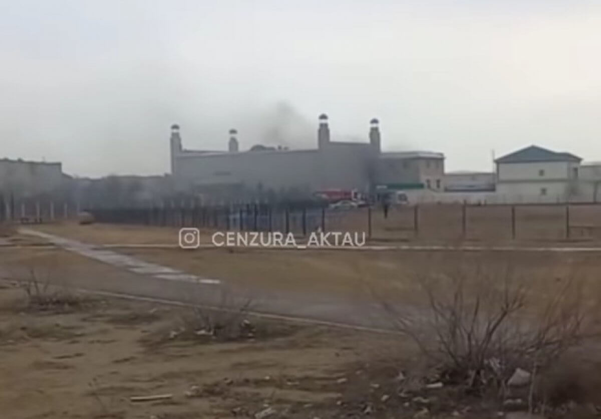 Взрыв в мечети Жанаозена: в ДЧС сообщили о пожаре, пострадал ребенок