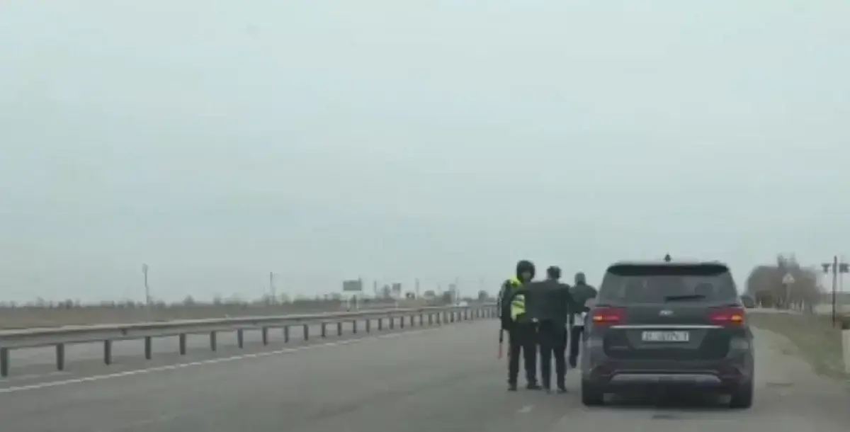 Что стало с полицейскими, вымогавшими деньги у блогеров из Беларуси