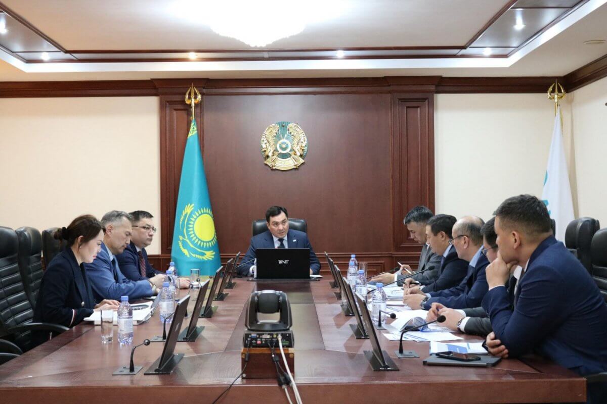 Объемы переработки нефти увеличат на казахстанских НПЗ