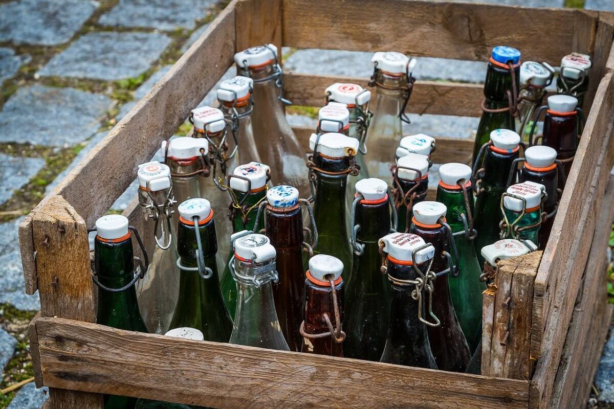 Алкоголь под видом газировки завезли из Китая в Алматы