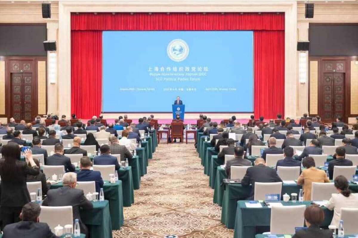 Партия AMANAT приняла участие в форуме политических партий стран ШОС