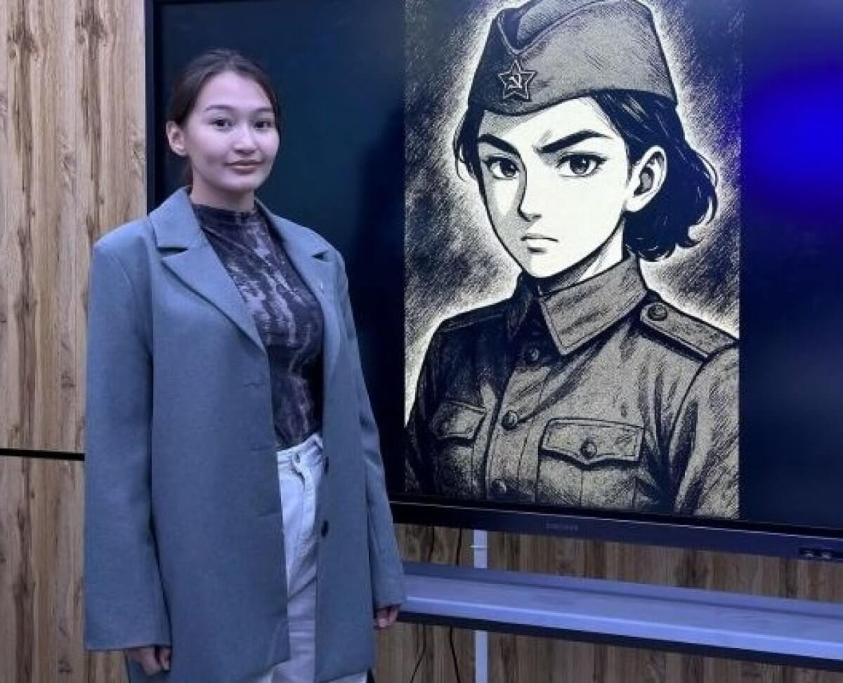 Студентка создала комикс о герое Советского Союза в Актобе