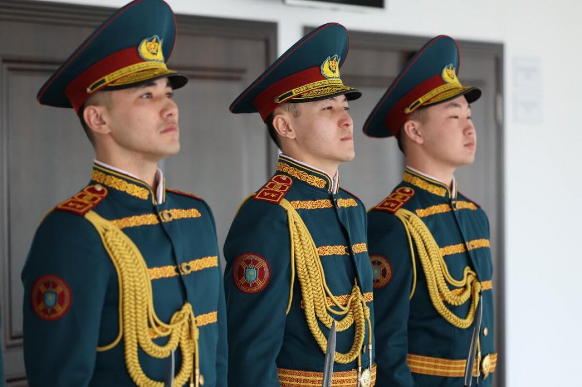 Нацгвардия отметила 80-летие Великой Победы масштабной патриотической акцией