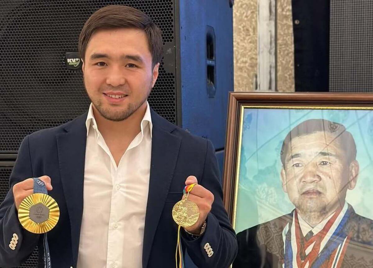 Елдос Сметов показал своего "преемника"