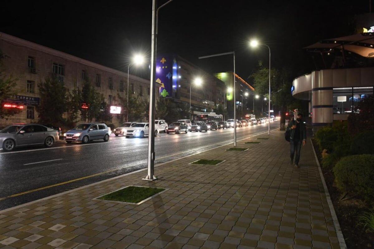 В Алматы рассказали, почему на улицах бывает темно
