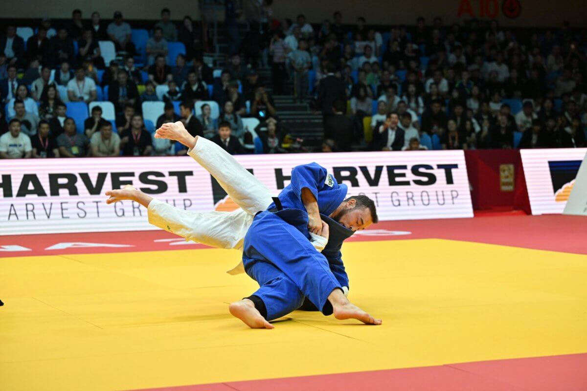Казахстан остался без золота на домашнем Большом шлеме по дзюдо