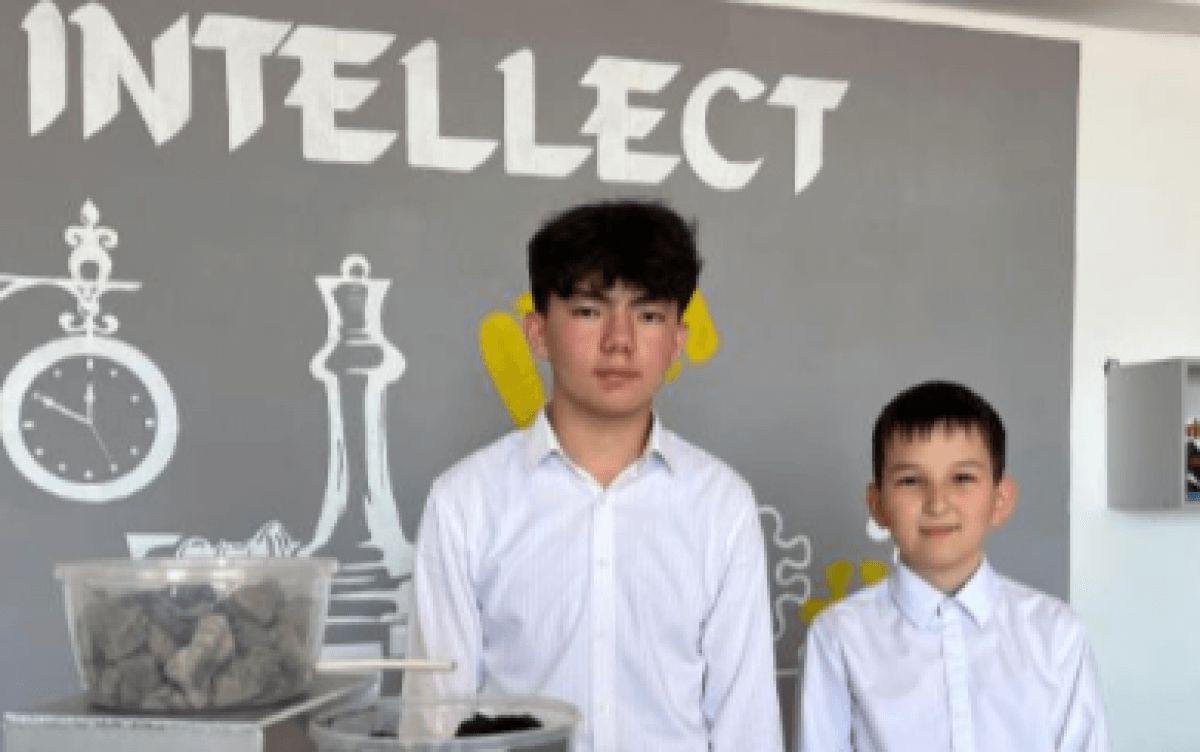 Казахстанские школьники создали фильтр, спасающий при наводнениях