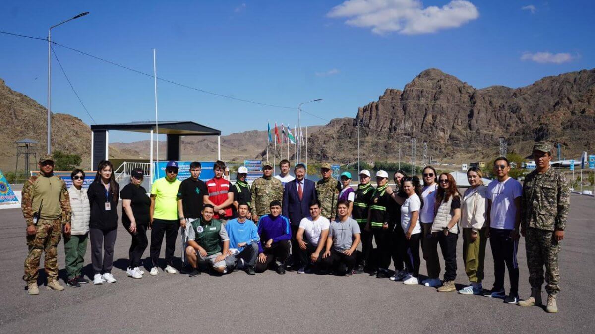 Добровольцы в деле спасения: роль гражданского общества в системе ЧС Казахстана