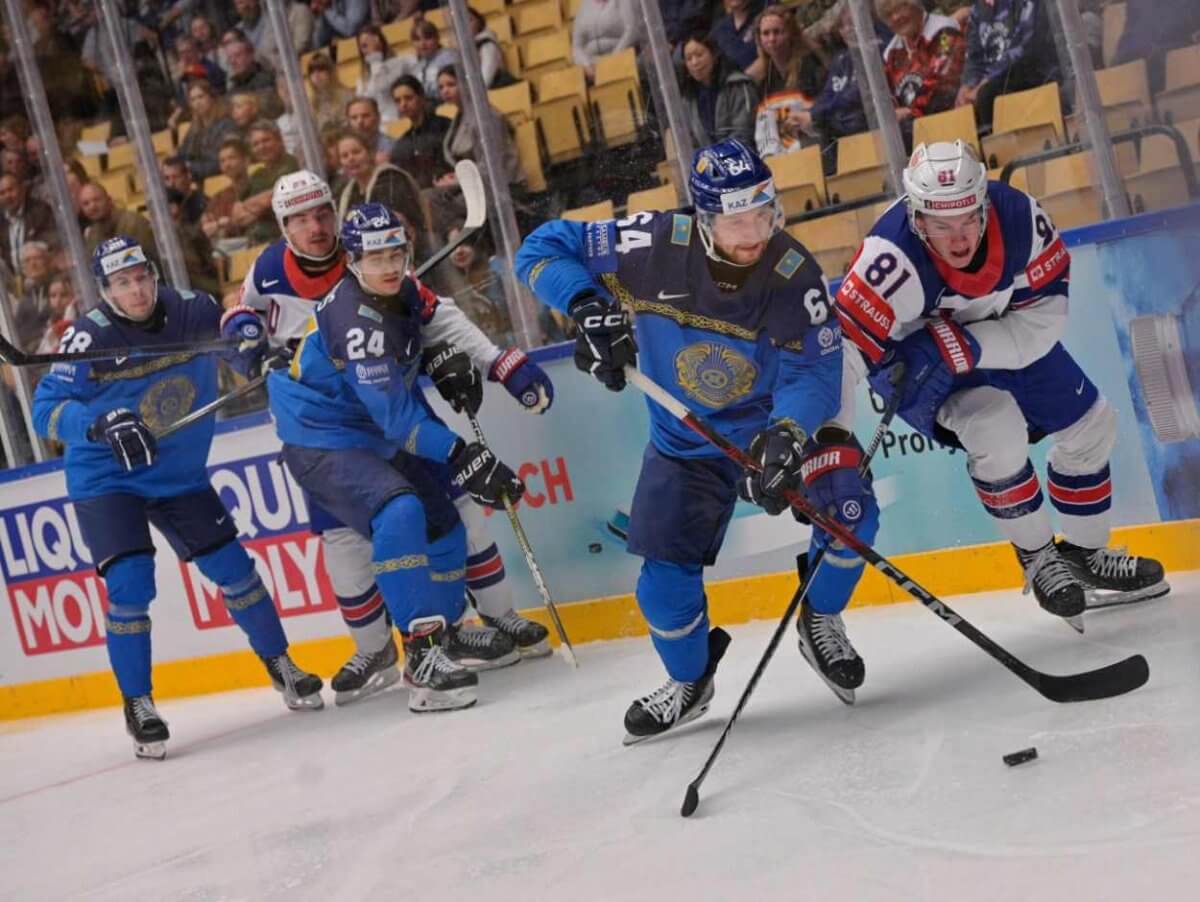 ЧМ-2025 по хоккею: какое место занимает Казахстан перед заключительным матчем