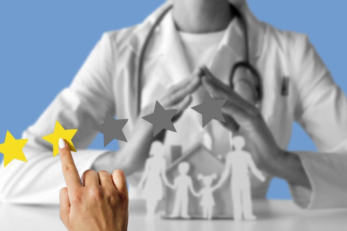 ОСМС и ГОБМП: единый пакет медпомощи внедряют в Казахстане