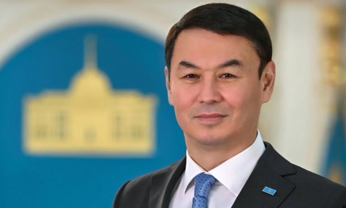 Новый аким Алматы Дархан Сатыбалды рассказал о своем первом рабочем дне