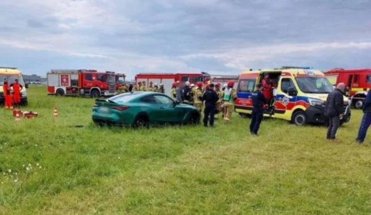 Гонщик въехал в толпу зрителей во время автошоу в Польше (ВИДЕО)
