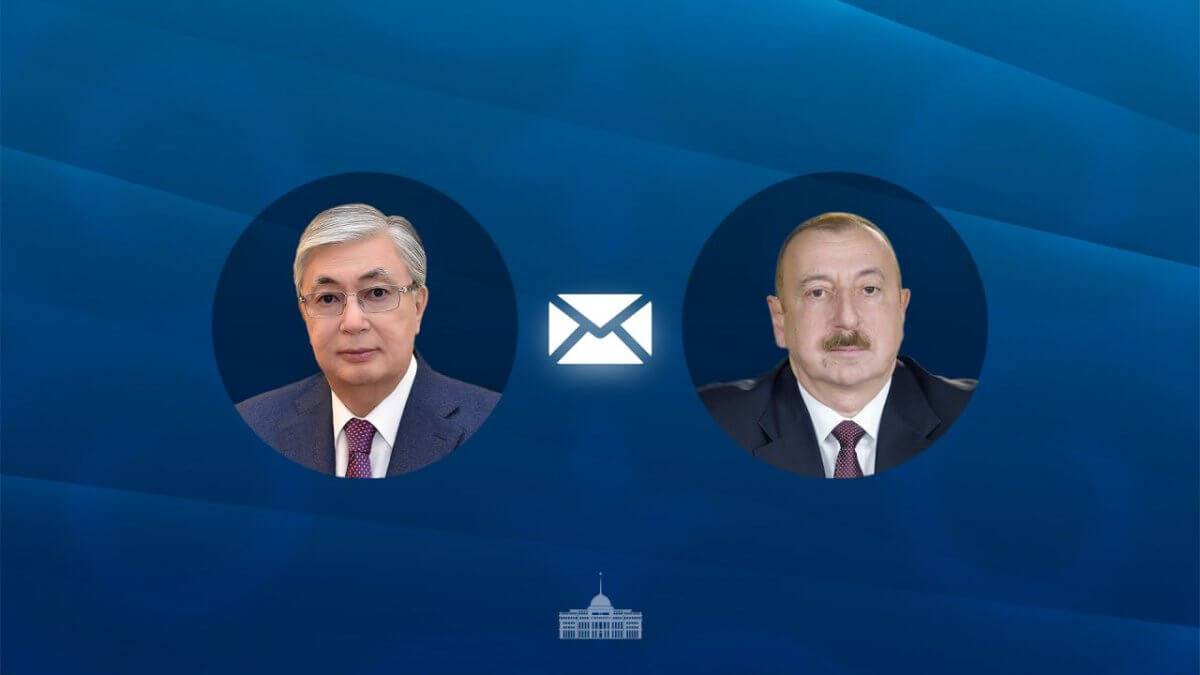 Токаев поздравил Алиева с Днем независимости Азербайджана