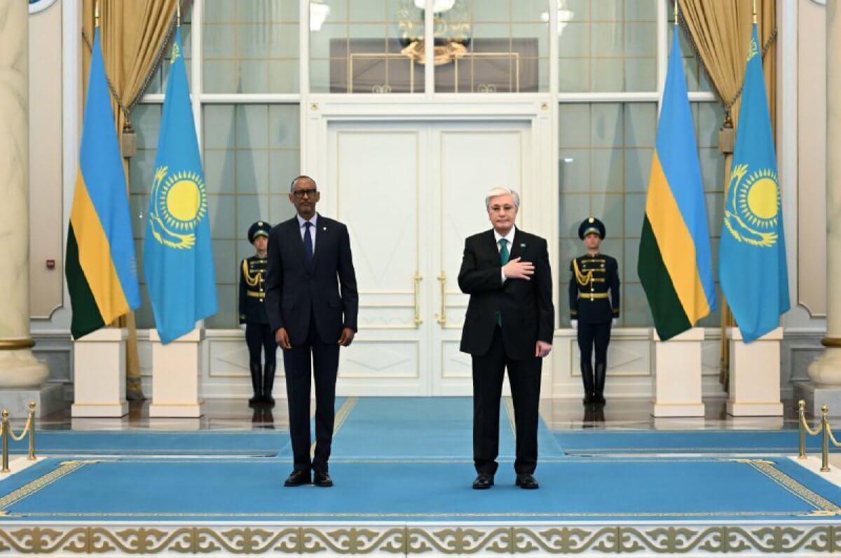 Президента Руанды встретили в Акорде