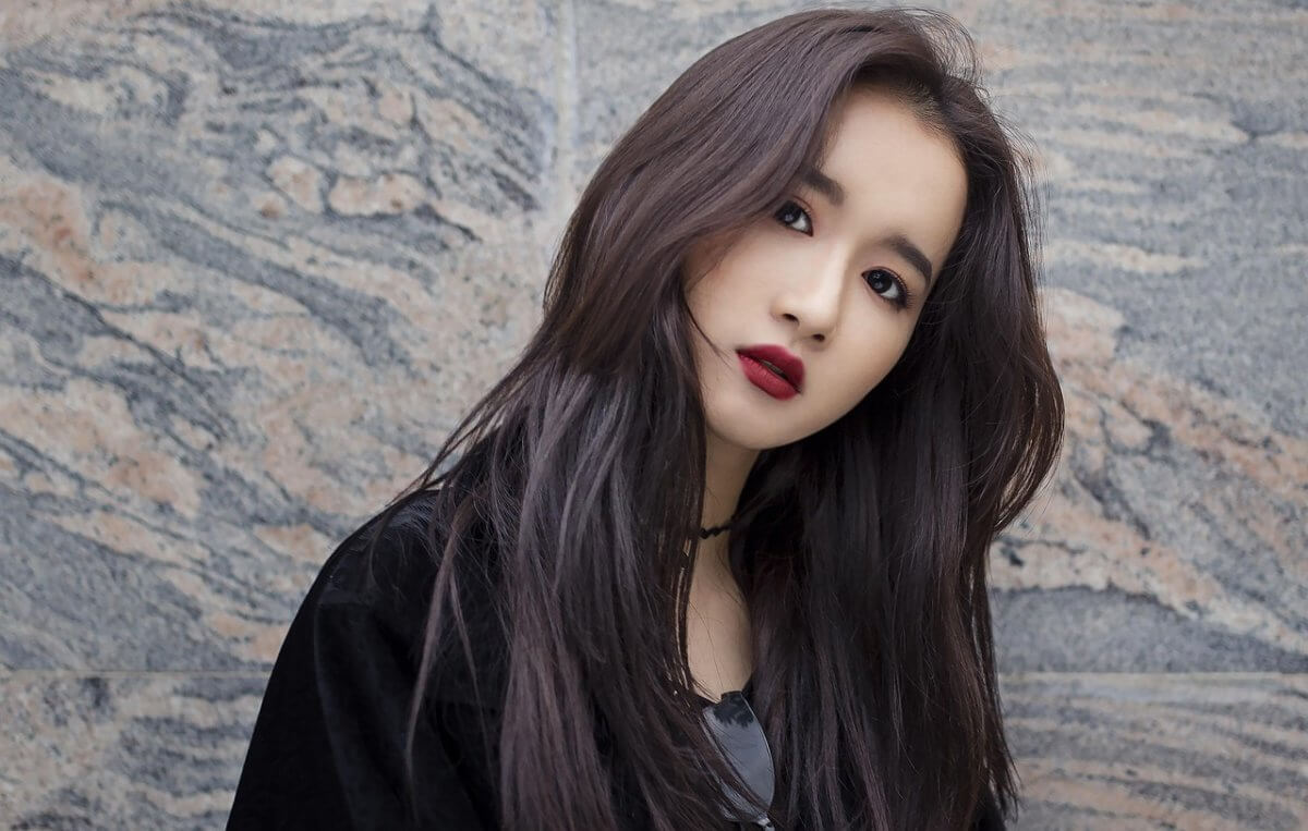 Студентка похоронила живых родителей