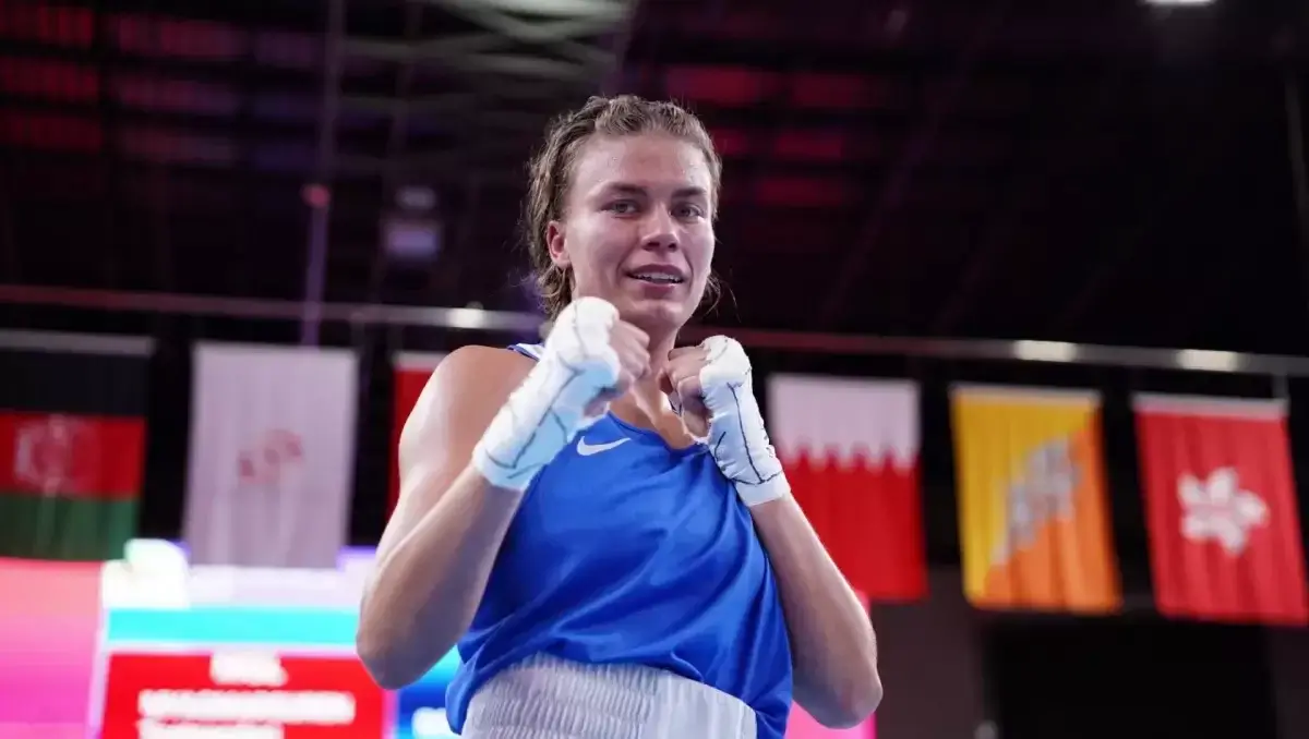 Казахстанская боксерша одержала победу техническим нокаутом