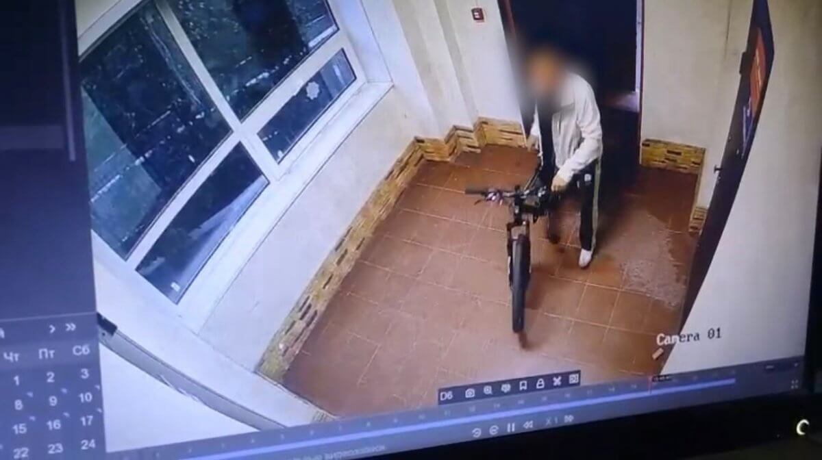Серийный велосипедный вор пойман в Астане (ВИДЕО)