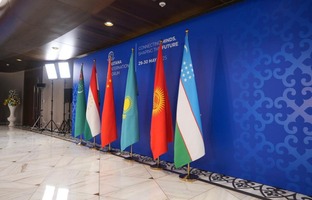 Китай и Центральная Азия расширяют торговлю