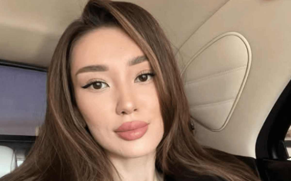 Тройной восторг: Сабина Алтынбекова вновь показала своих сестер