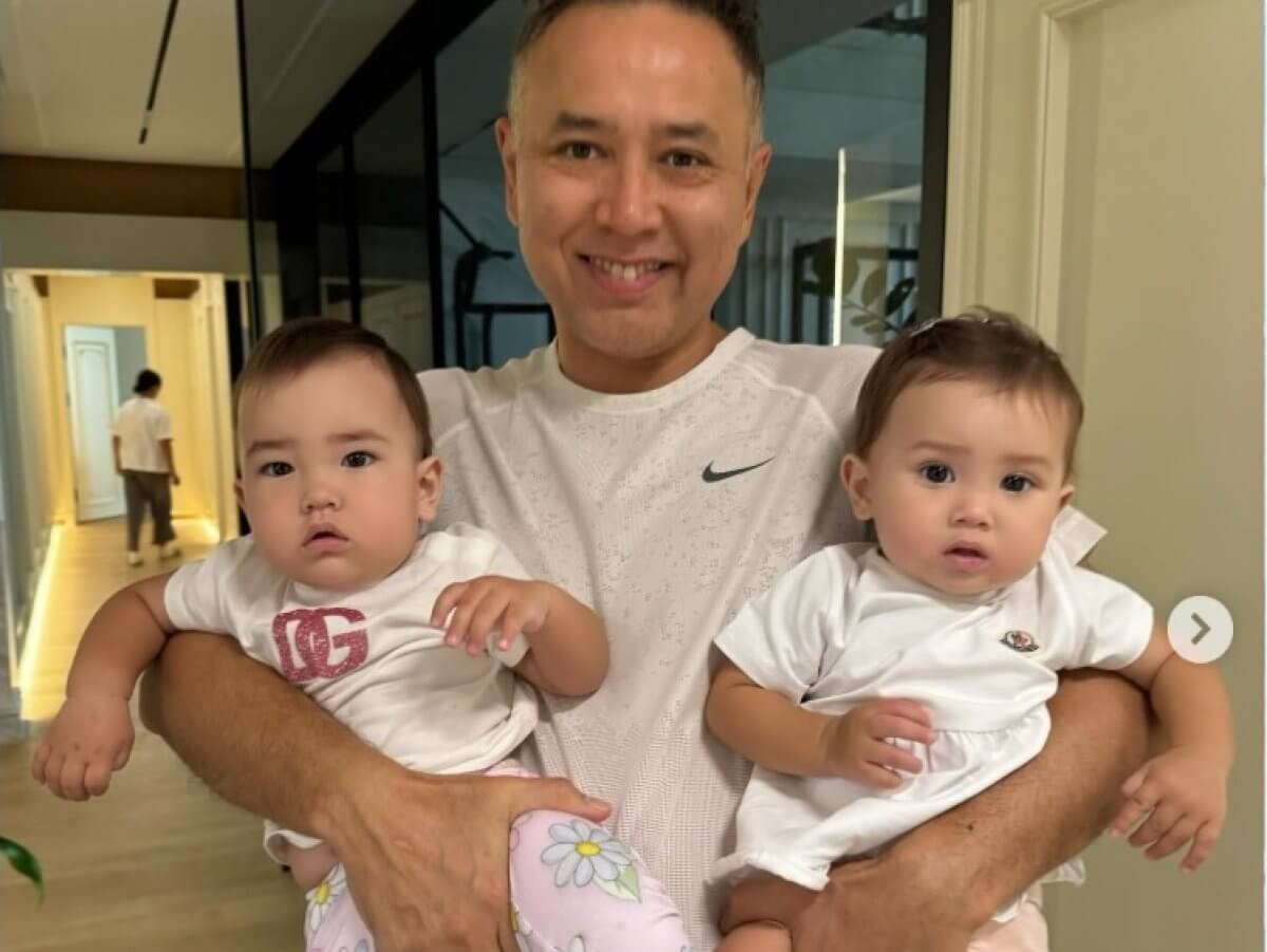 Баян и Турсен Алагузовы впервые показали совместных дочерей