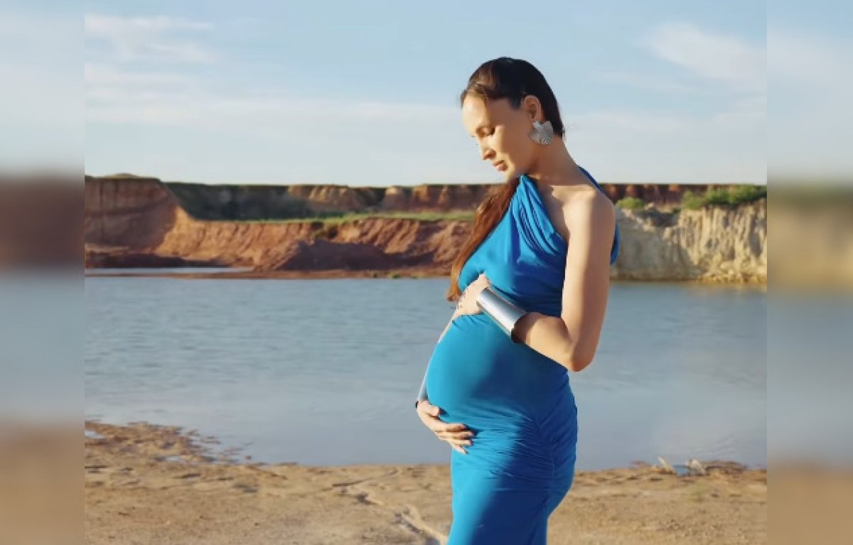 Супруга Кайрата Нуртаса сообщила о беременности