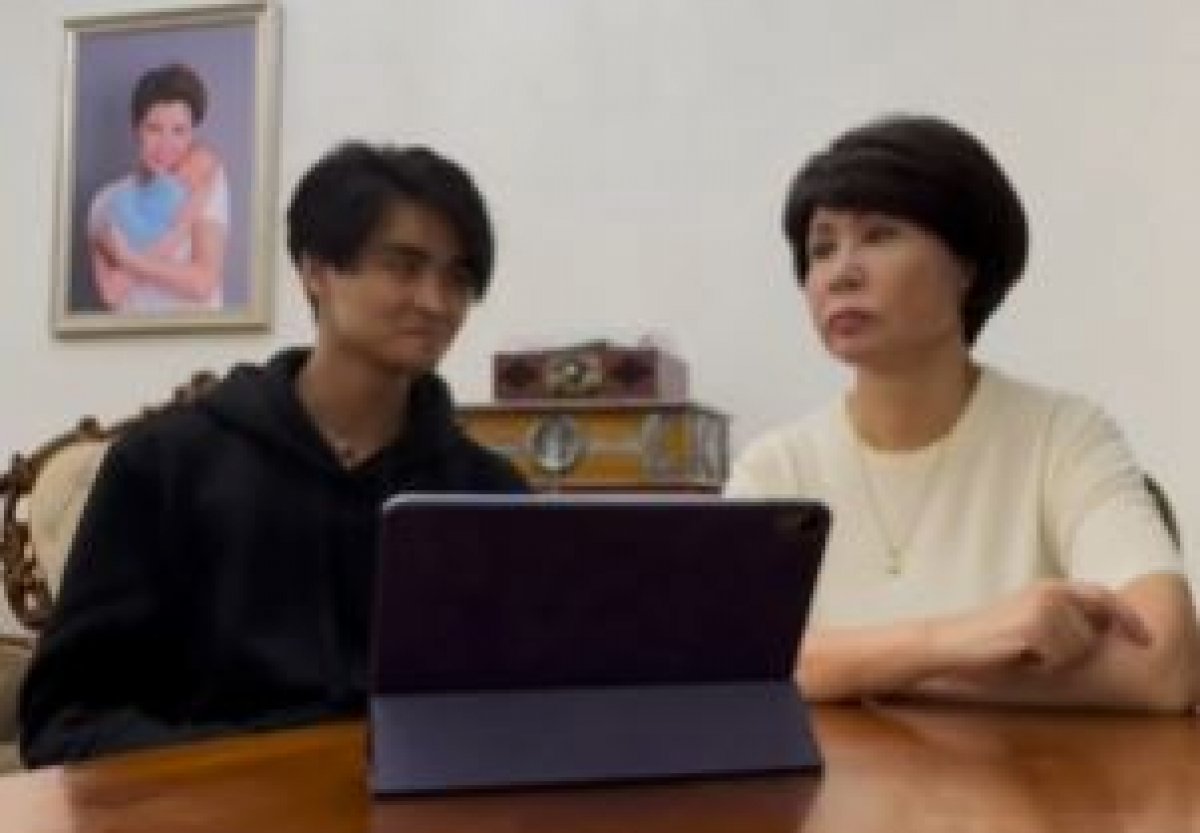 Роза Рымбаева оценила новую песню сына (ВИДЕО)