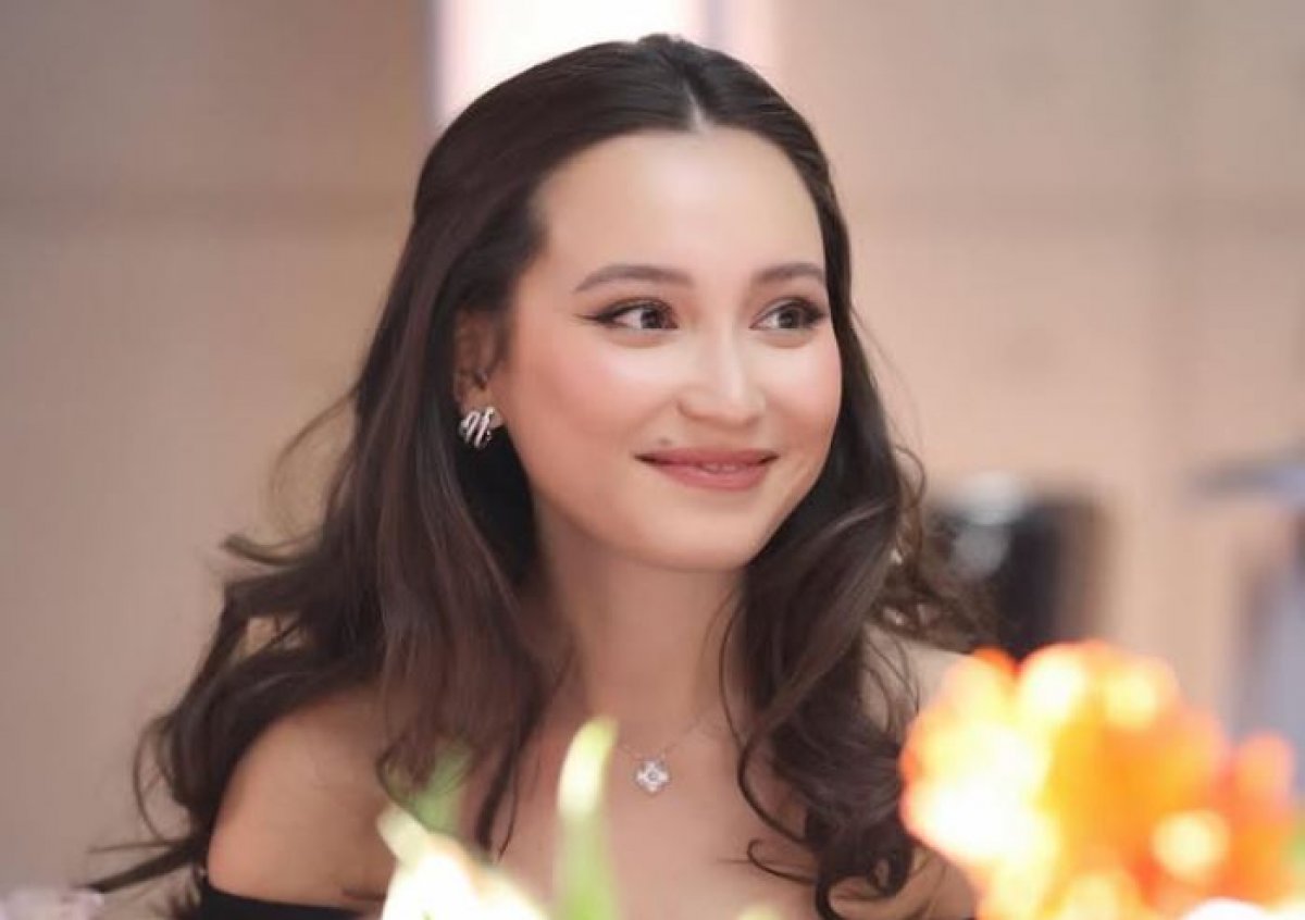 Поклонники Жансаи Абдумалик переходят границы