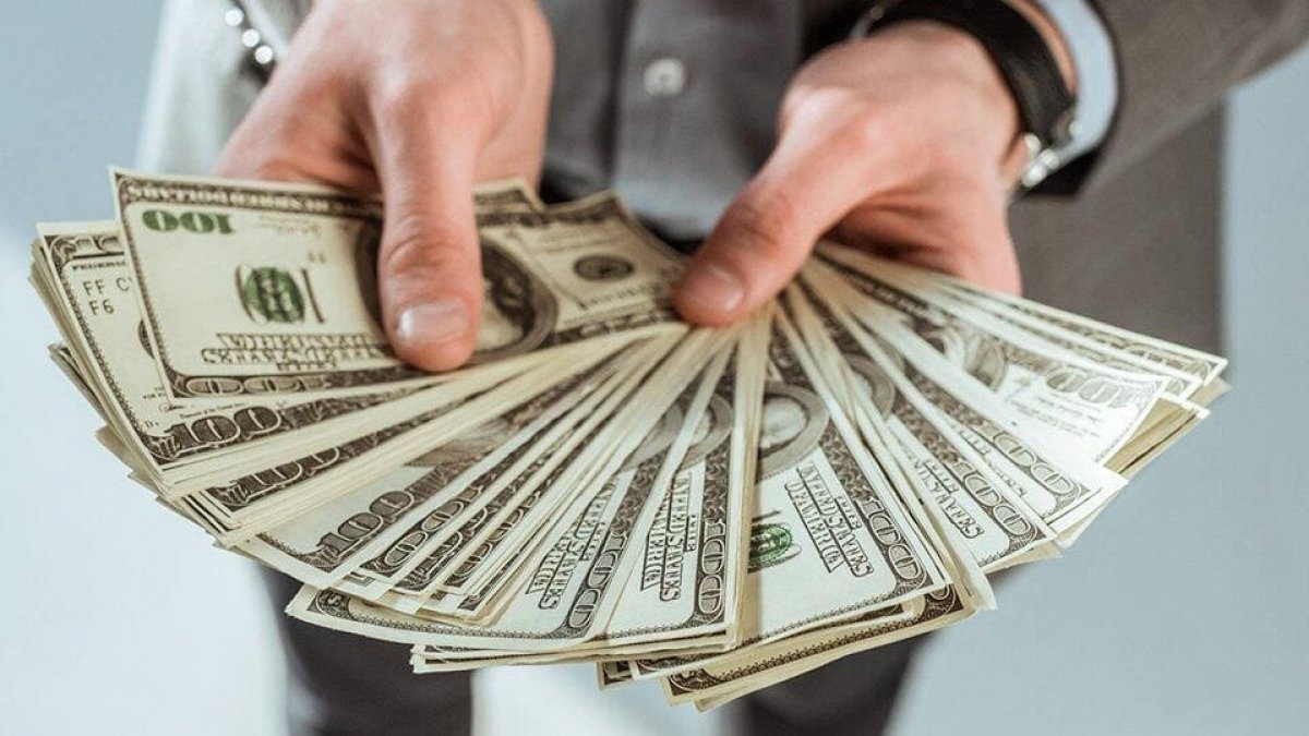 Сколько стоит доллар в Казахстане 7 июня