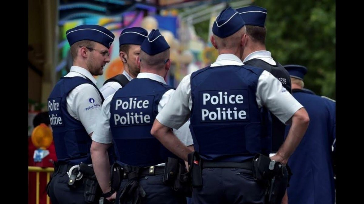 Мальчик из Украины убил мать и сестру