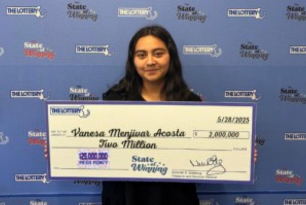 2 млн долларов принес девушке подаренный отцом лотерейный билет