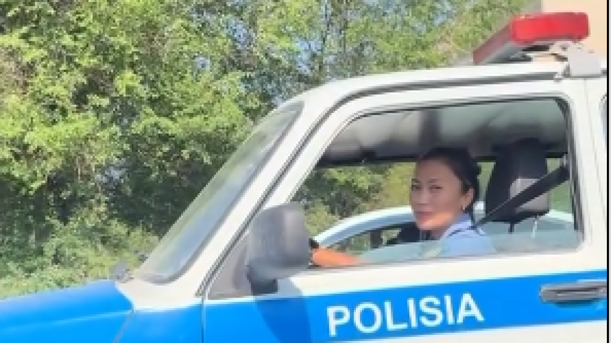 Сотрудница полиции на "Ниве" восхитила казахстанцев