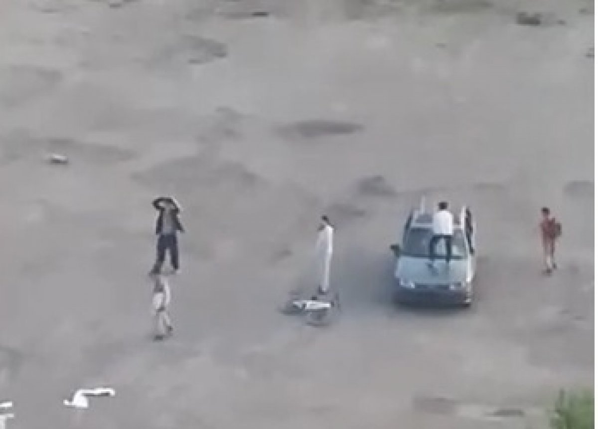 Подростки повредили автомобили на строительной площадке в Астане