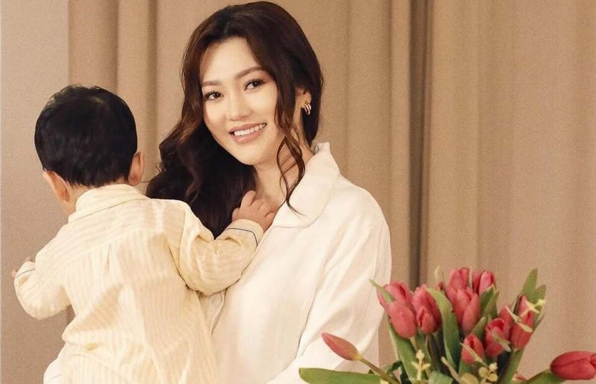 Семейный кадр от Ерке Есмахан растрогал подписчиков