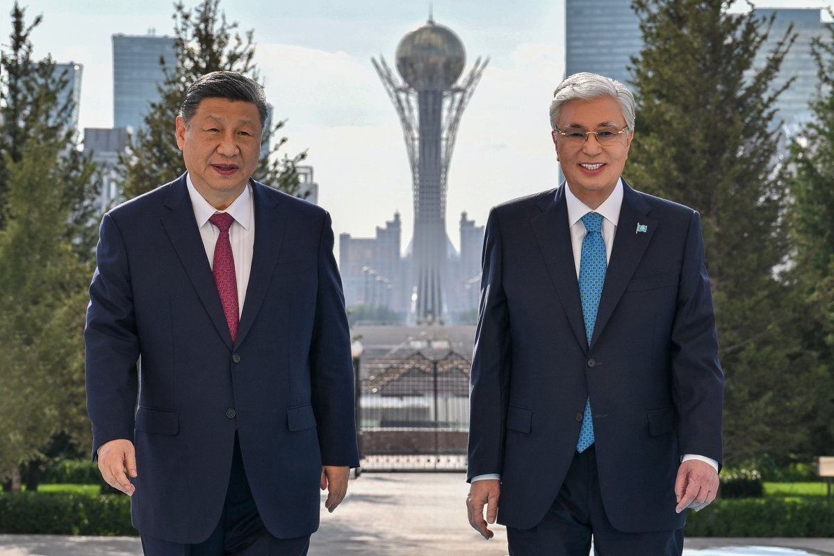 Мир и благополучие в регионе важнее временных неудобств – политолог