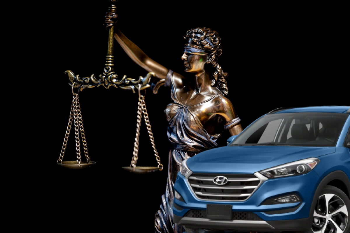 Костанайскую автоледи оштрафовали за наклейку на машине