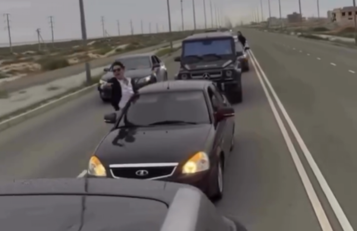 Высовывались из окон на ходу: нарушители ПДД наказаны в Актау