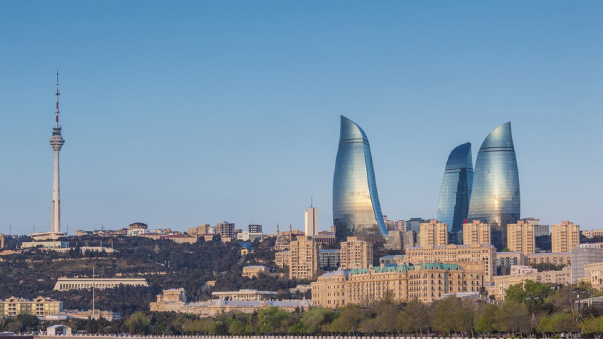 Азербайджан заморозил все культурные события с Россией