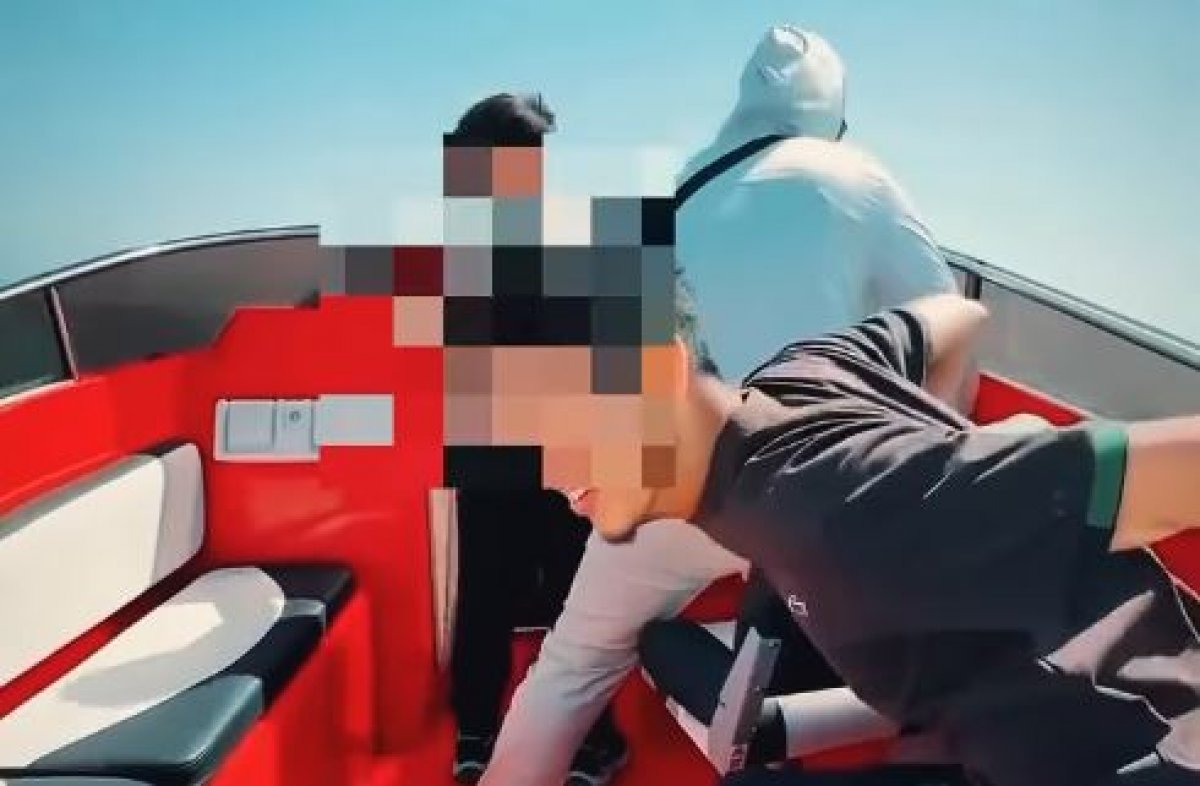 Штраф получил житель Мангистау за выход в море без жилета