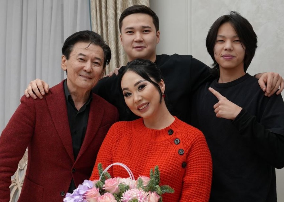 Топ-5 популярных песен Каракат Абильдиной