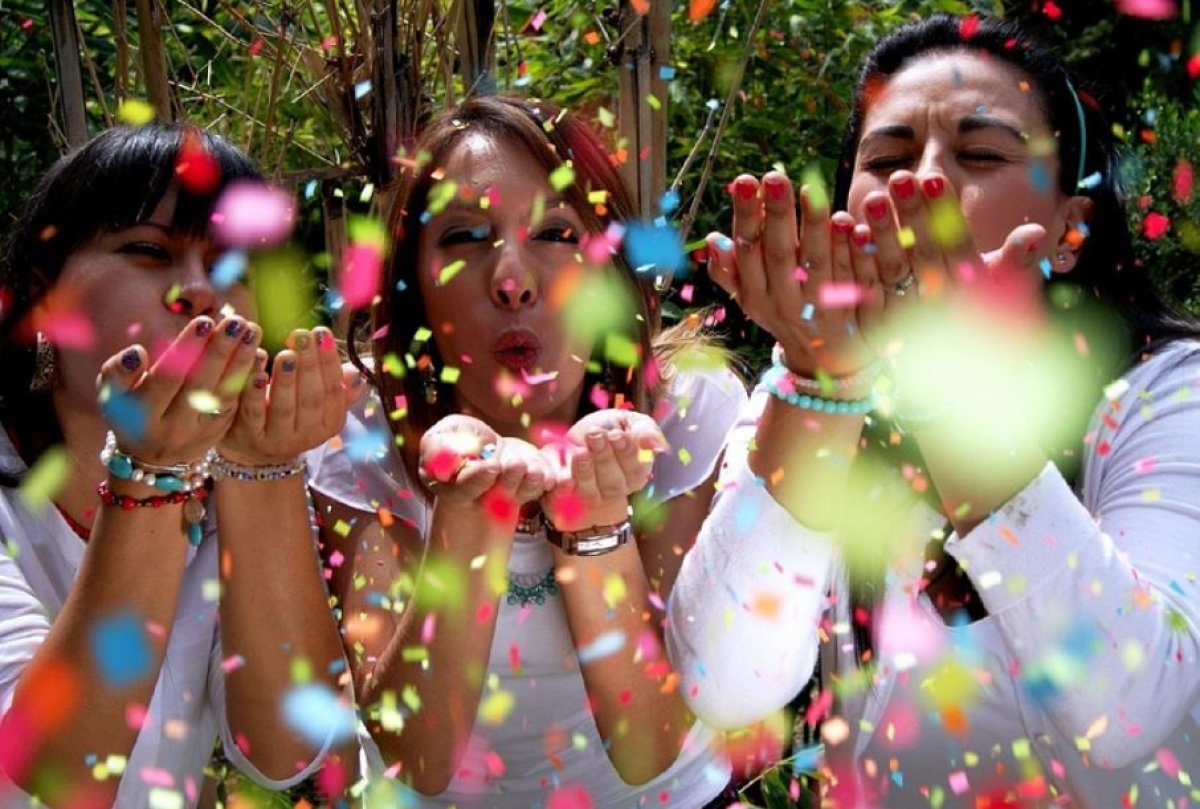 Судьбоносное лето: кому из знаков зодиака звезды готовят перемены