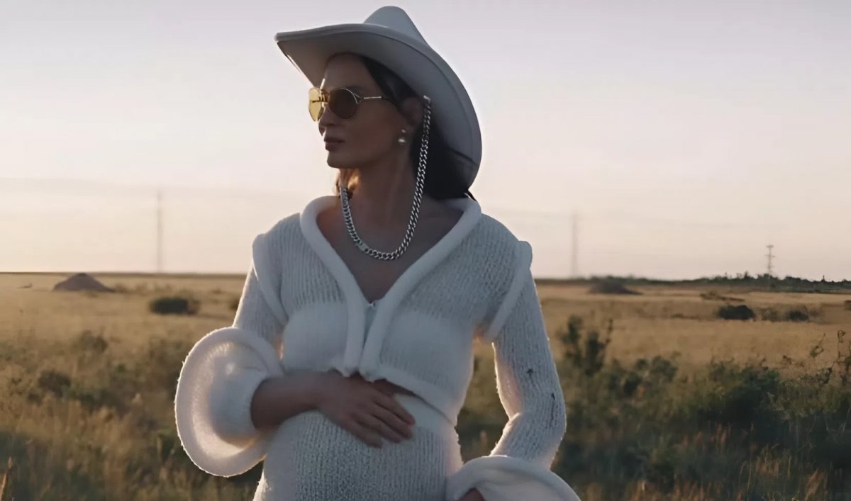 Беременная жена Кайрата Нуртаса поймала новую волну хейта