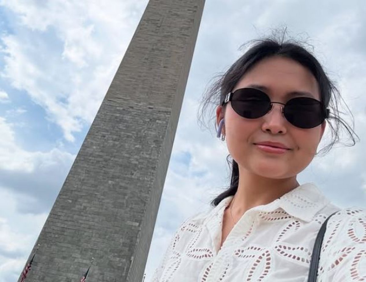 Бибисара Асаубаева встретила звезду футбола в США